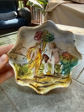Vintage, hand painted Capodimonte dish